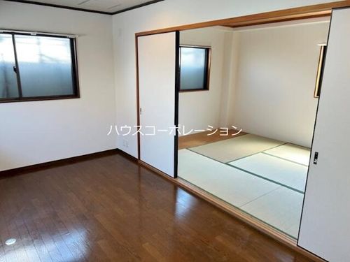 兵庫県尼崎市杭瀬本町1丁目(マンション)の賃貸物件の居間