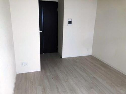 フレシール昭和通の居間