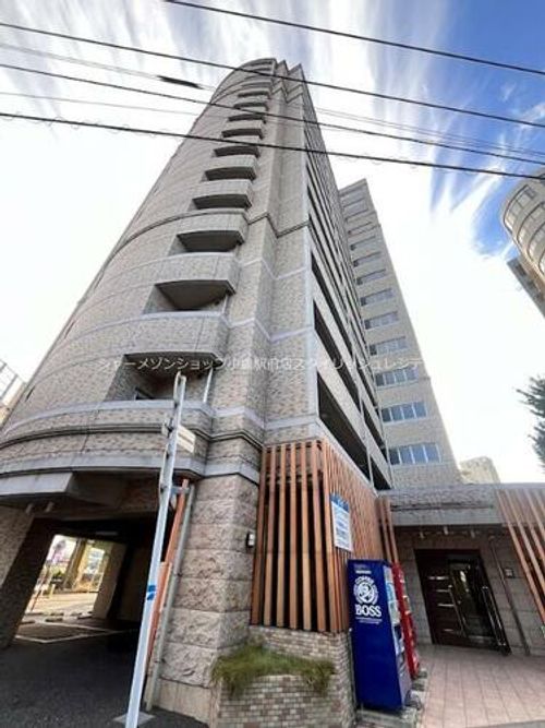 リード大手町の外観