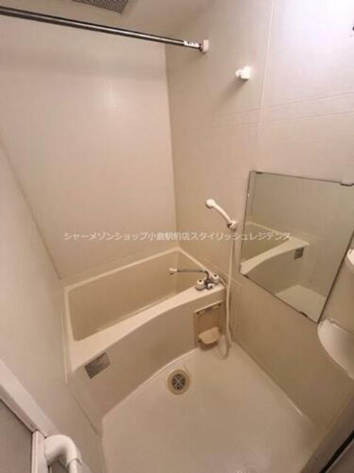 リード大手町の風呂