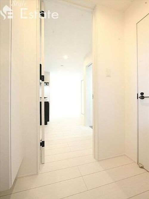 愛知県名古屋市中村区塩池町1丁目(アパート)の賃貸物件の玄関