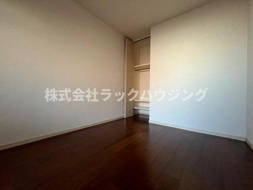 エステムコート都島キャトルプランシュの居間