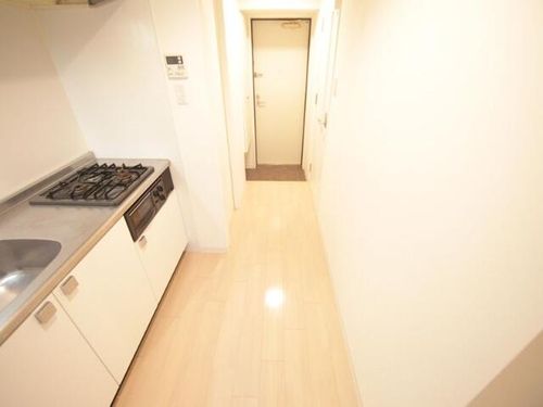 アマーレ東海通の玄関