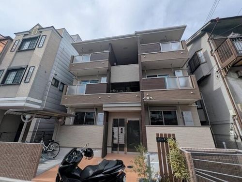 シャイン2の外観