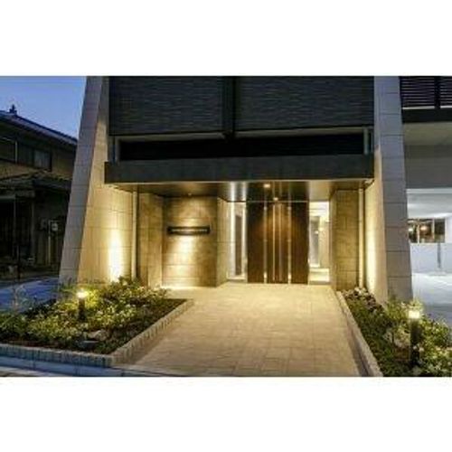 S-RESIDENCE池下駅前の玄関