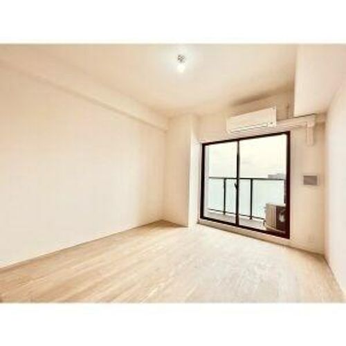 S-RESIDENCE池下駅前の居間