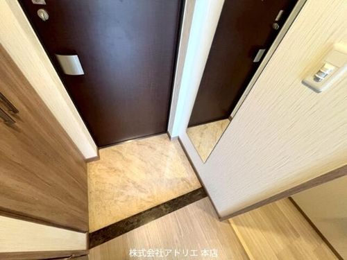 プレジオ長田の玄関