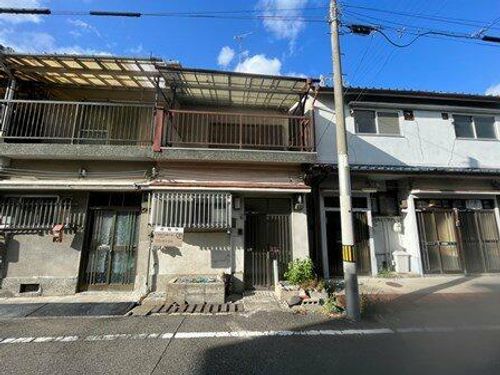 兵庫県尼崎市大庄中通3丁目(テラスハウス)の賃貸物件の外観
