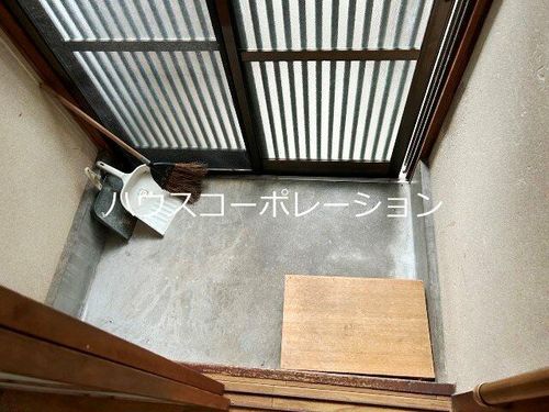 兵庫県尼崎市浜3丁目(テラスハウス)の賃貸物件の玄関