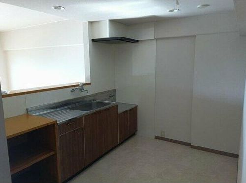 二ツ杁住宅205のキッチン