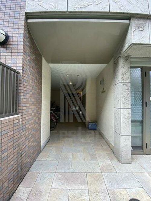 福岡県福岡市博多区博多駅南3丁目(マンション)の賃貸物件の玄関
