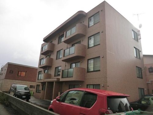 イーストパーク201の外観