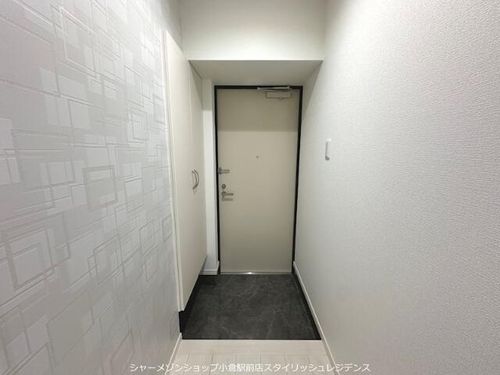 MDI Vista mare門司駅前の玄関