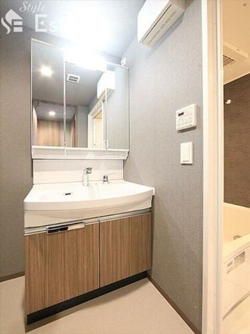 エステムコート名古屋TWIN WESTの内装
