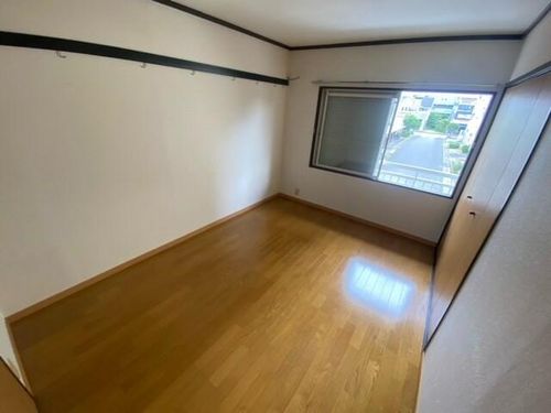 兵庫県尼崎市稲葉荘4丁目(テラスハウス)の賃貸物件の内装