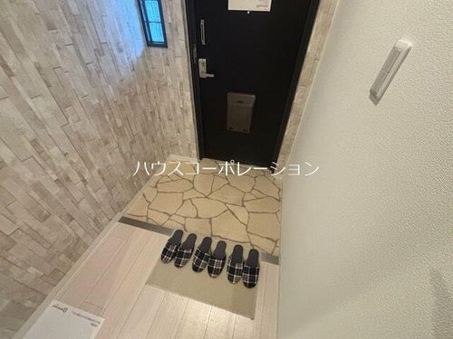 兵庫県尼崎市稲葉元町1丁目(マンション)の賃貸物件の玄関