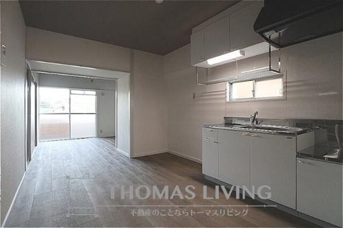 福岡県北九州市八幡西区東折尾町(マンション)の賃貸物件の居間