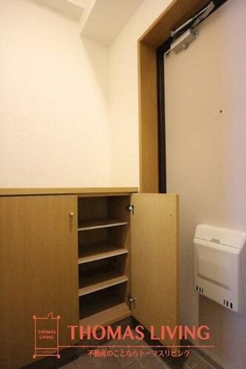 福岡県北九州市八幡西区折尾2丁目(マンション)の賃貸物件の玄関