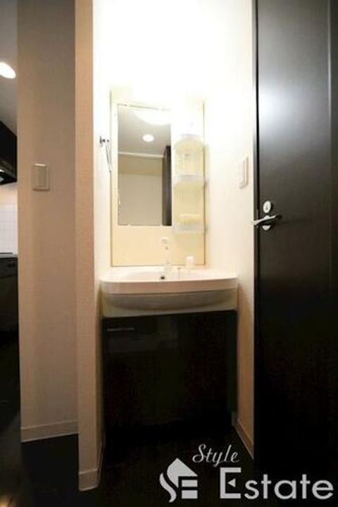 プレミアムコート名古屋金山インテルノ901の内装