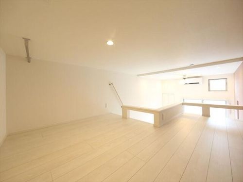 ハーモニーテラス靖国町II101の内装