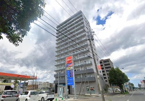 クリスタルガーデン栄町301の外観
