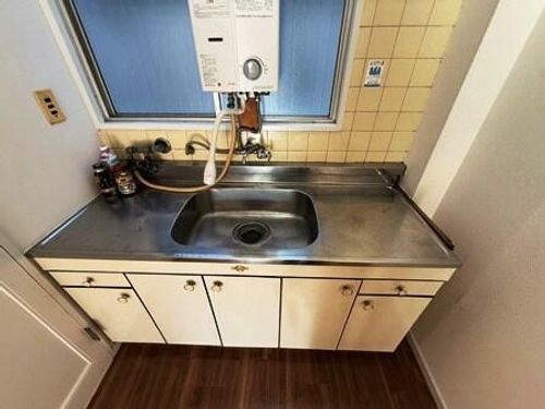 兵庫県尼崎市崇徳院2丁目(マンション)の賃貸物件のキッチン