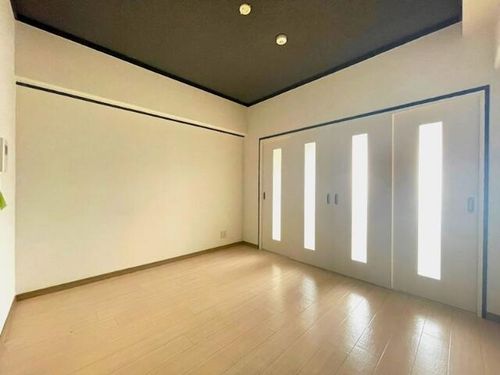 ロイヤルグランデの居間