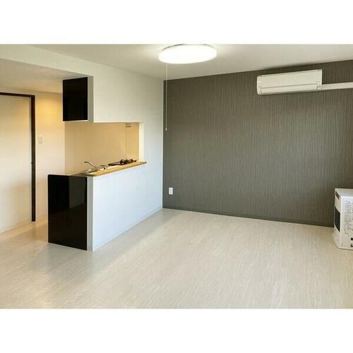 北海道札幌市中央区南十五条西1丁目(マンション)の賃貸物件の内装