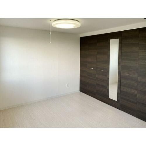 北海道札幌市中央区南十五条西1丁目(マンション)の賃貸物件の内装