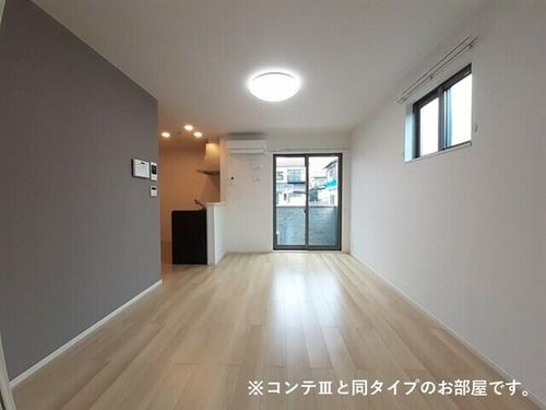 プリムローズ 野村の居間