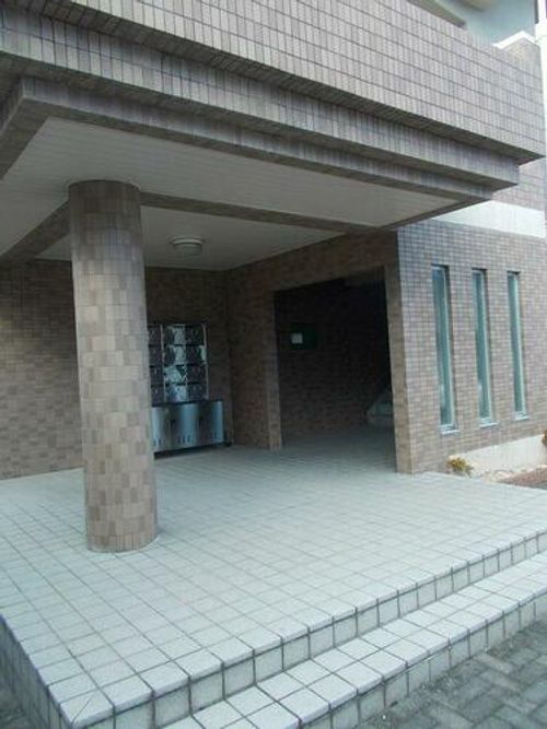 エルグランデ奥村Ⅱの玄関