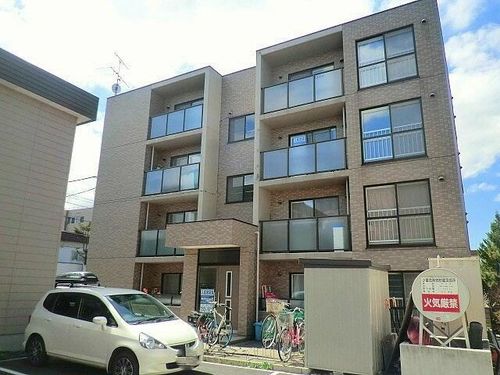 レグルス元町401の外観