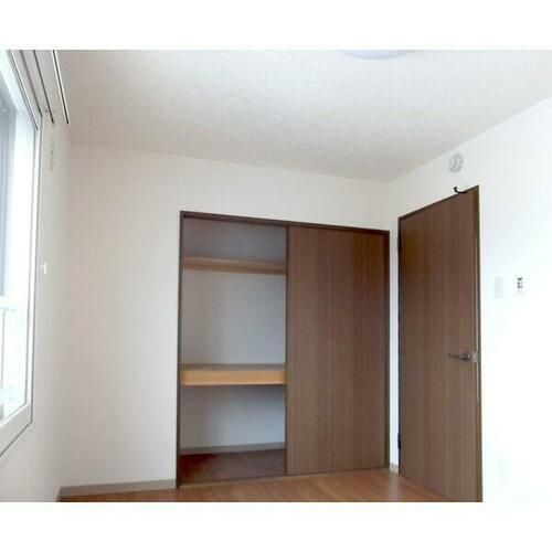 レグルス元町401の内装