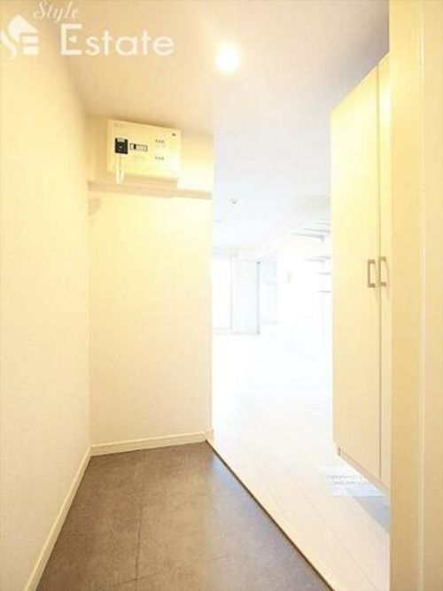 Etoile黒川(エトワール黒川)202の玄関