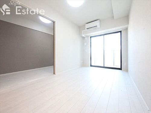 愛知県名古屋市中村区亀島2丁目(マンション)の賃貸物件の居間