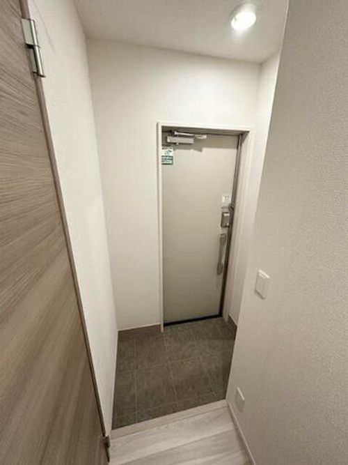 LaMaison大池町の玄関