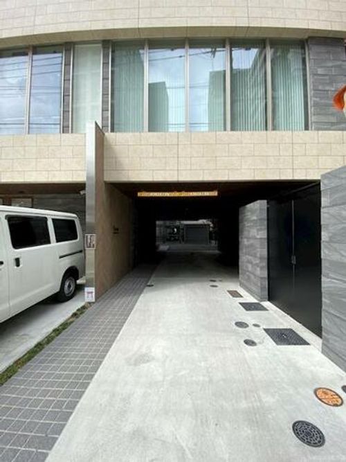 福岡県福岡市中央区薬院3丁目(マンション)の賃貸物件の玄関
