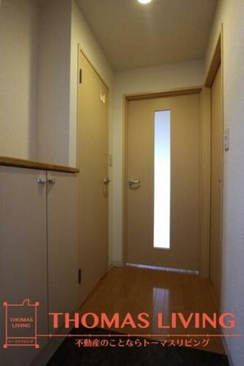 メゾンドポラリスの玄関