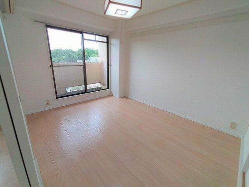 大阪府吹田市古江台5丁目(マンション)の賃貸物件の内装
