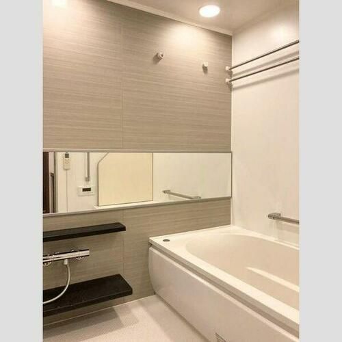 プラウド川名山ガーデンの風呂