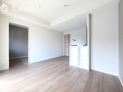 愛知県名古屋市中区丸の内2丁目(マンション)の賃貸物件の居間