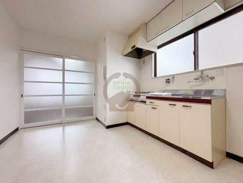 大阪府大阪市都島区都島中通3丁目(マンション)の賃貸物件の居間