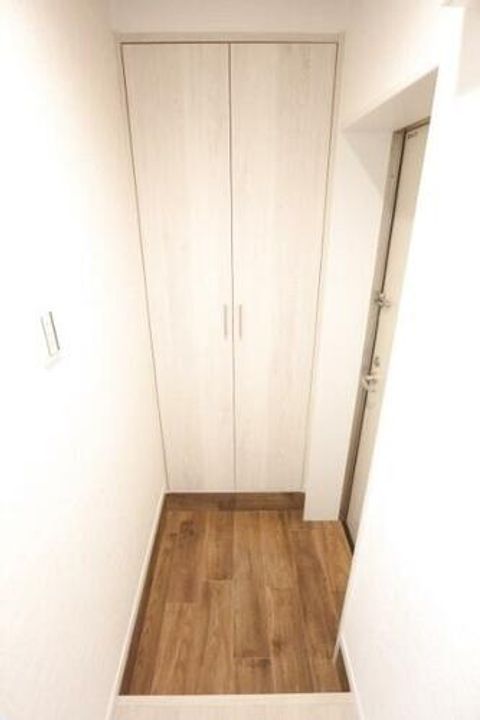 アレグリア長田の玄関
