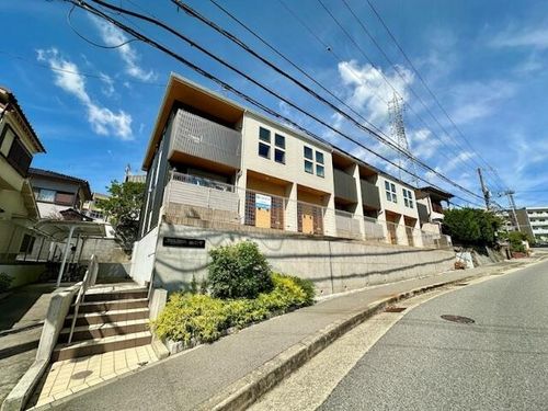 ウエストヒルズ西六甲の外観