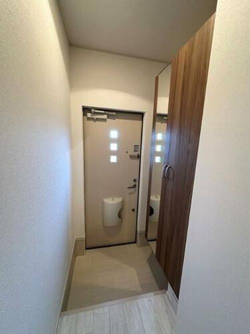 ウエストヒルズ西六甲の玄関