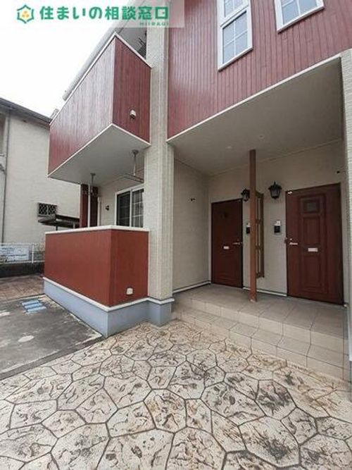 愛知県西尾市田貫1丁目(アパート)の賃貸物件の玄関