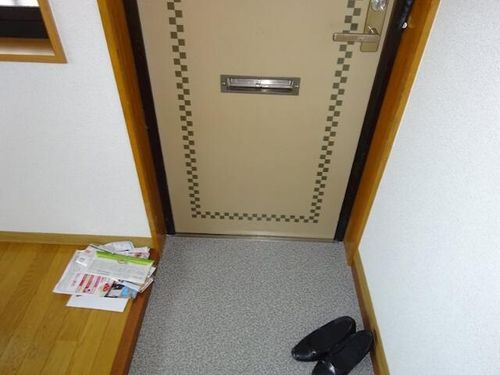 ウイズはかざの居間