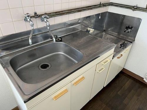 ジュネス伏古105のキッチン