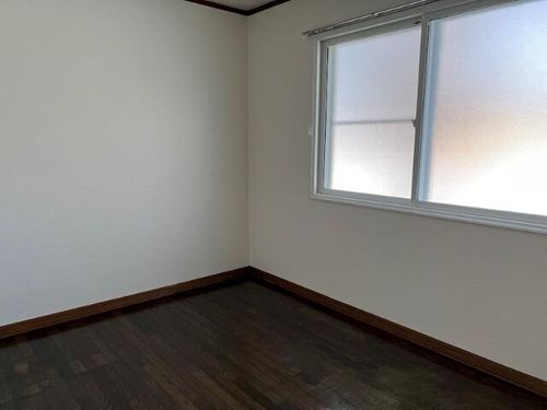 ジュネス伏古105の内装