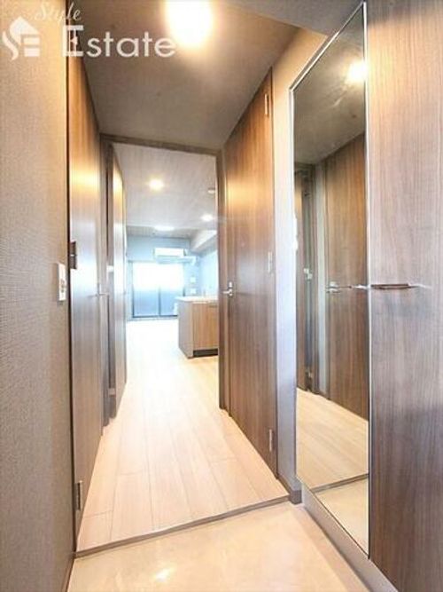 メイクスアート名駅南Ⅳ307の玄関